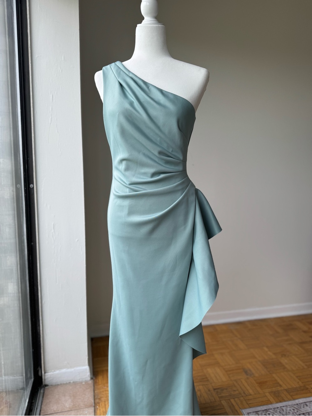 NWOT Xscape Flo Long Techno Scuba One Shoulder Ruffle Dress Size 6 - Picture 2 of 9